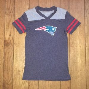 Girls New England Patriots NFL V Neck T Shirt